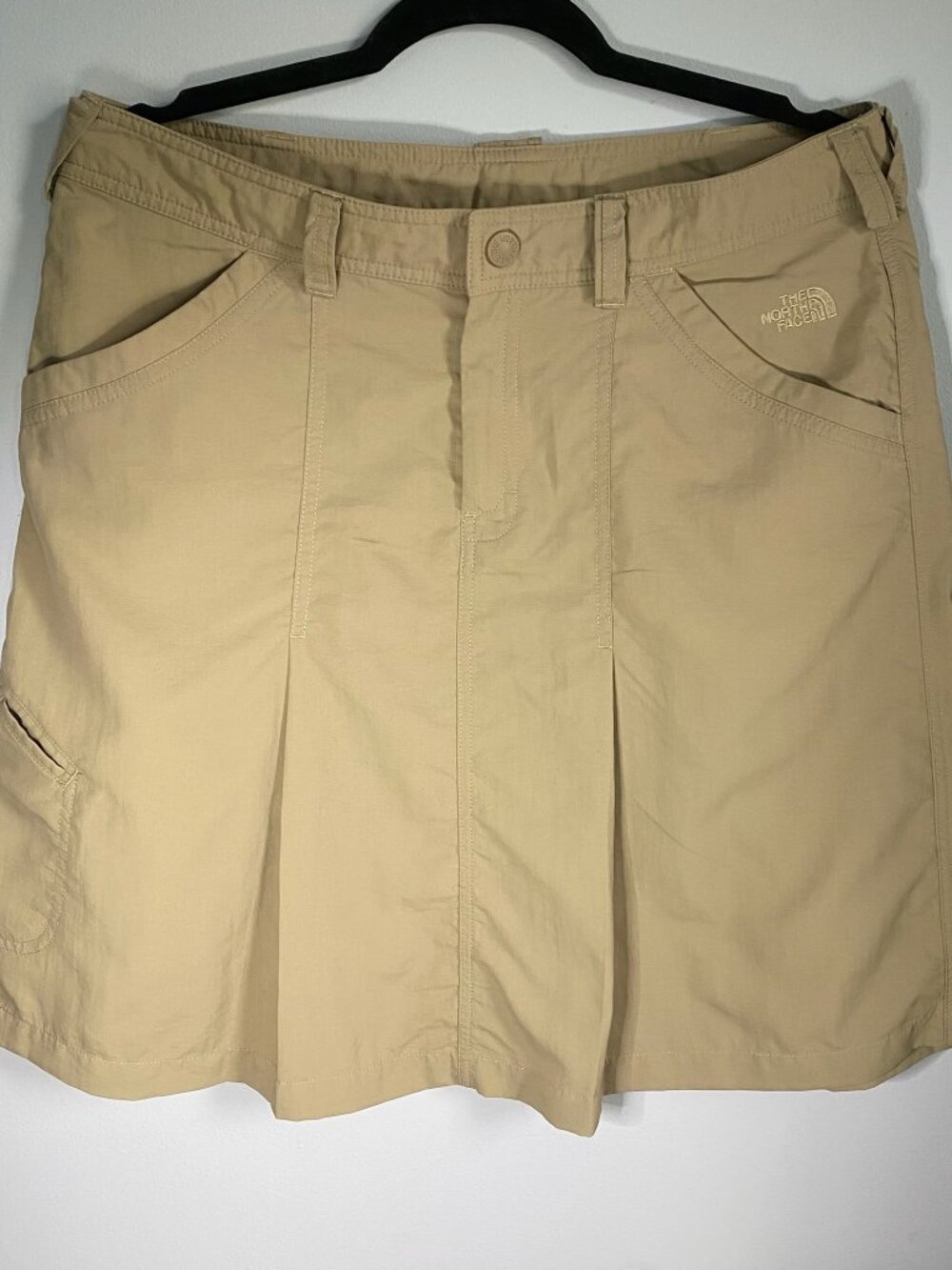 The Northface Khaki Athletic Skirt
